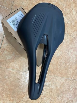 Sillín FIZIK Antares R1 Carbon Negro