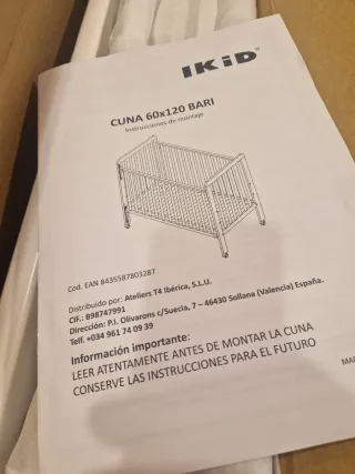 Culla in legno bianco