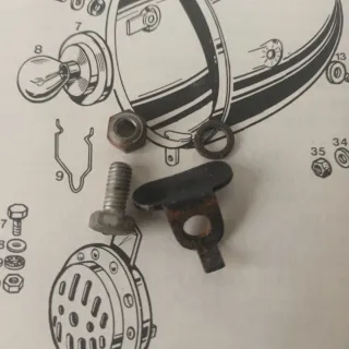 Pieza Sujeción Faro Derbi Antorcha