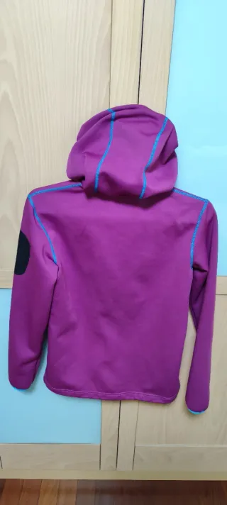 Forro polar Ternua con capucha talla M. Mujer