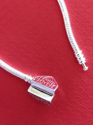 Pulsera Stranger Things Talla 18