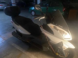 Kymco Superdink 125i Blanca