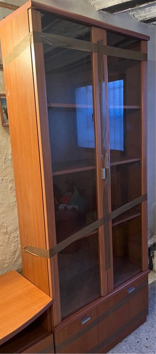 Mueble comedor madera y cristal