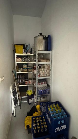 Equipos en traspaso/ Local de comida