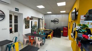 Equipos en traspaso/ Local de comida