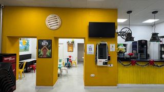 Equipos en traspaso/ Local de comida