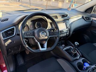 Nissan Qashqai N-Connecta 2017 con cofre de techo