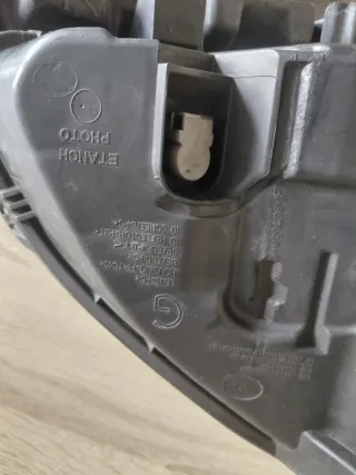 Faro Izquierdo Renault Laguna 3