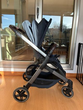 Carrito Joolz Hub2 con capazo y silla