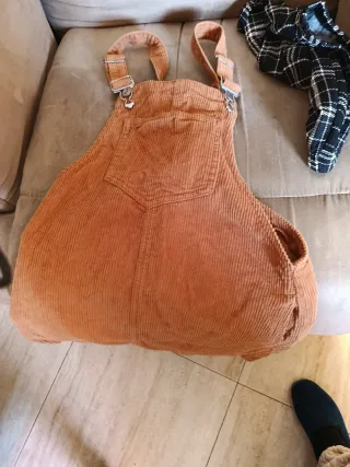 Peto de pana naranja