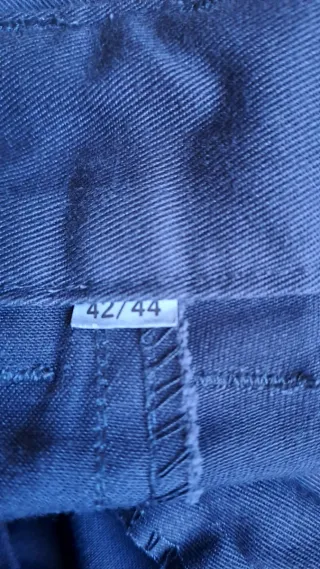 Pantalones de trabajo grises y negros