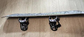 Tabla Snowboard Nitro Volume con Fijaciones