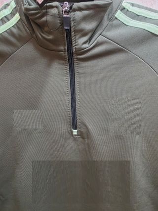 CAMISETA DEPORTE - FÚTBOL - NUEVA