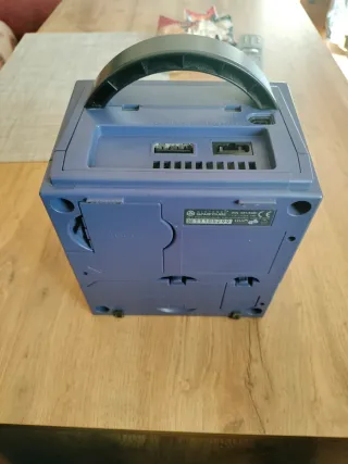 Nintendo GameCube + 2 mandos + Mario Kart