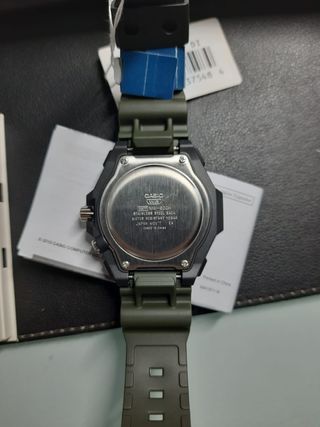 Orologio Casio WR100M Illuminator Verde Nero