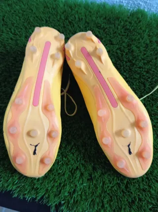 Botas de fútbol Puma