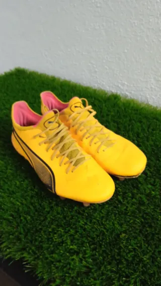 Botas de fútbol Puma