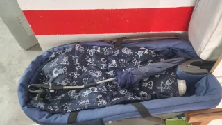 Vacio trastero.Carro y capazo StokkeIncluye bolsas