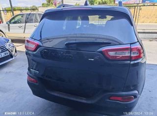 68232314ad paragolpes trasero jeep cherokee 217185