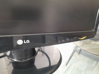 Monitor LG FLATRON W2243S