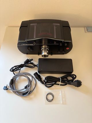 Base Fanatec CSW 2.5 con alimentatore