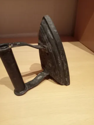 Plancha antigua de hierro