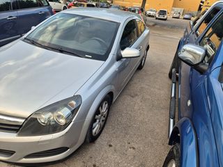 Opel Astra 2005