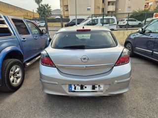 Opel Astra 2005