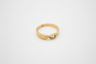 Solitario De Oro De 18K.. Ref: 077-01-00005