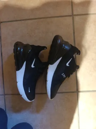 Nike Air Max 270 Talla 36