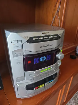 Sistema de Sonido Panasonic CD Changer