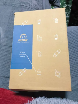 Sandalias cuña negras y beige T39