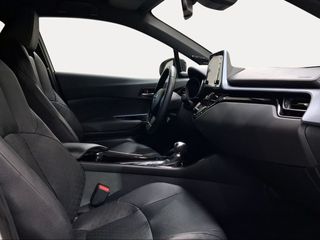 Toyota C-HR 2.0 180H Advance