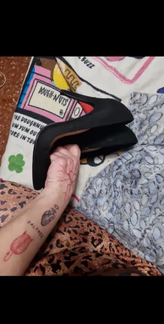 Zapatos de tacón negros