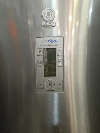 Nevera marca Balay con garantía y transporte