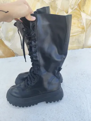 Botas altas negras con plataforma