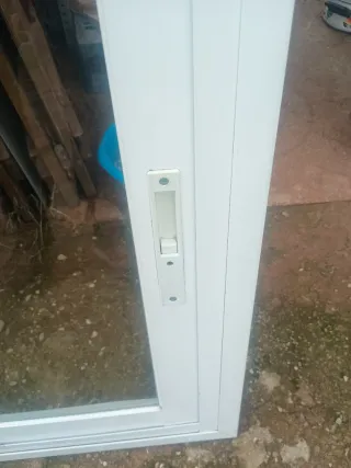 Ventanas de aluminio blancas 125 euros unidad