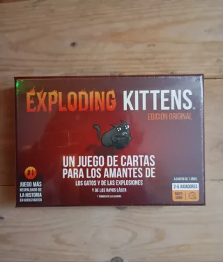 Exploding Kittens Juego de Cartas Edición Original