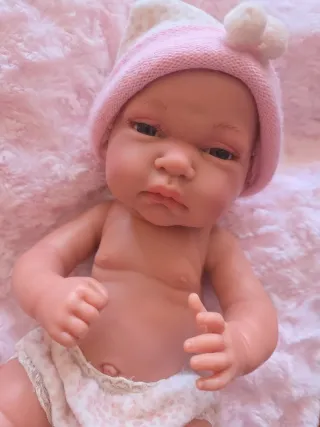 Muñeco Antonio Juan chica