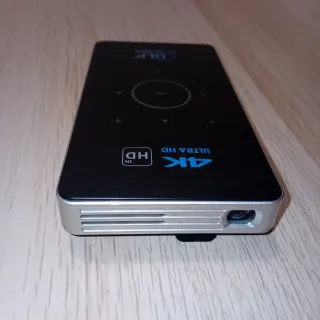 Mini Proyector Inteligente C6 4K Ultra HD