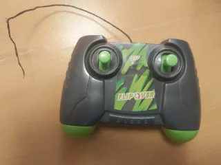 Coche teledirigido naranja FLIP OVER