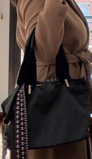 Bolso Lacrem verde con correa multicolor