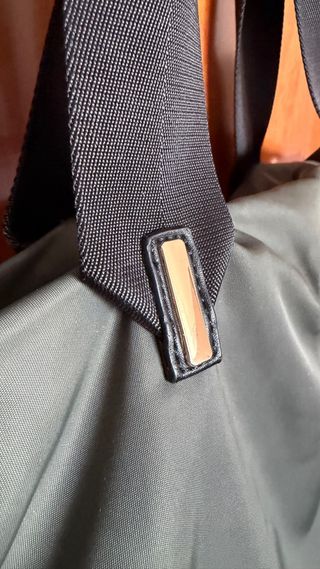 Bolso Lacrem verde con correa multicolor