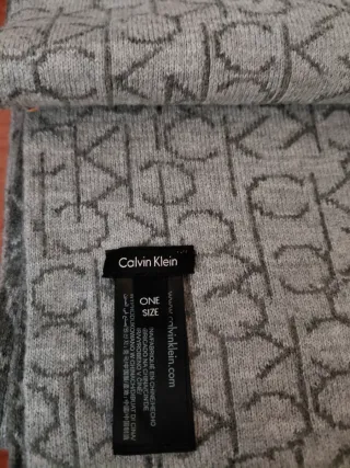 Bufanda Calvin Klein Gris Logo