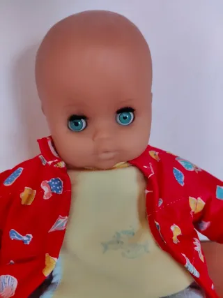 Bambolotto con vestiti