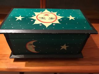 Oferta.Caja de madera decorada Sol, Luna/Estrellas
