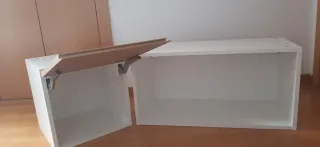 Armarios Metod Ikea Blanco y madera.