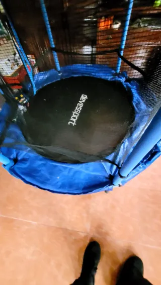 Cama elástica infantil azul