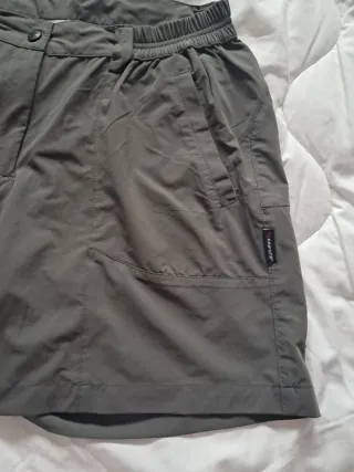 Pantalón corto Grifone gris