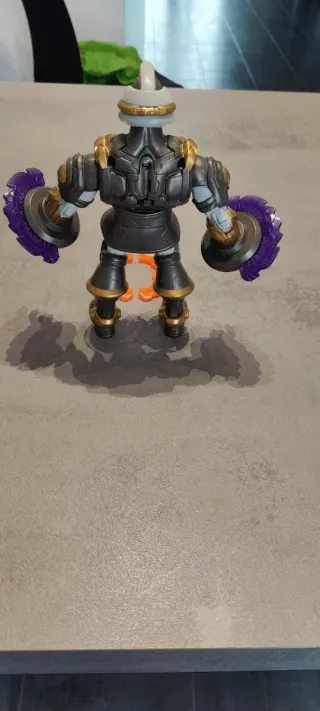 Gormiti Elemental Titano